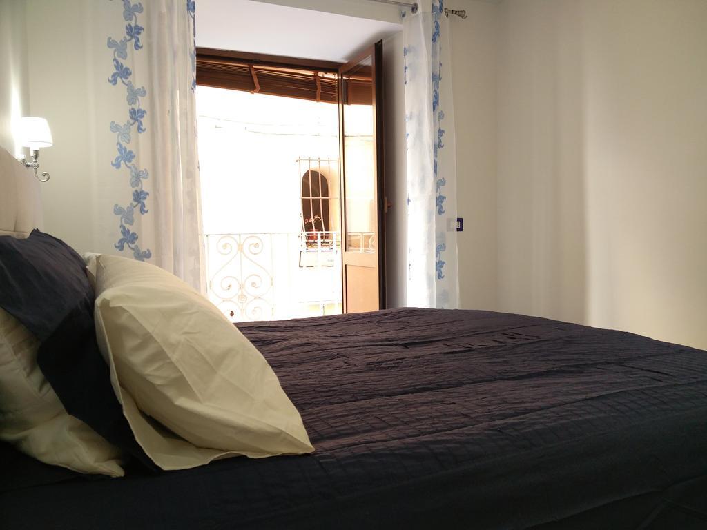 Sedil Dominova Apartment Sorrento Eksteriør bilde