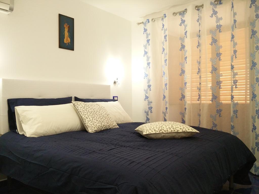 Sedil Dominova Apartment Sorrento Eksteriør bilde
